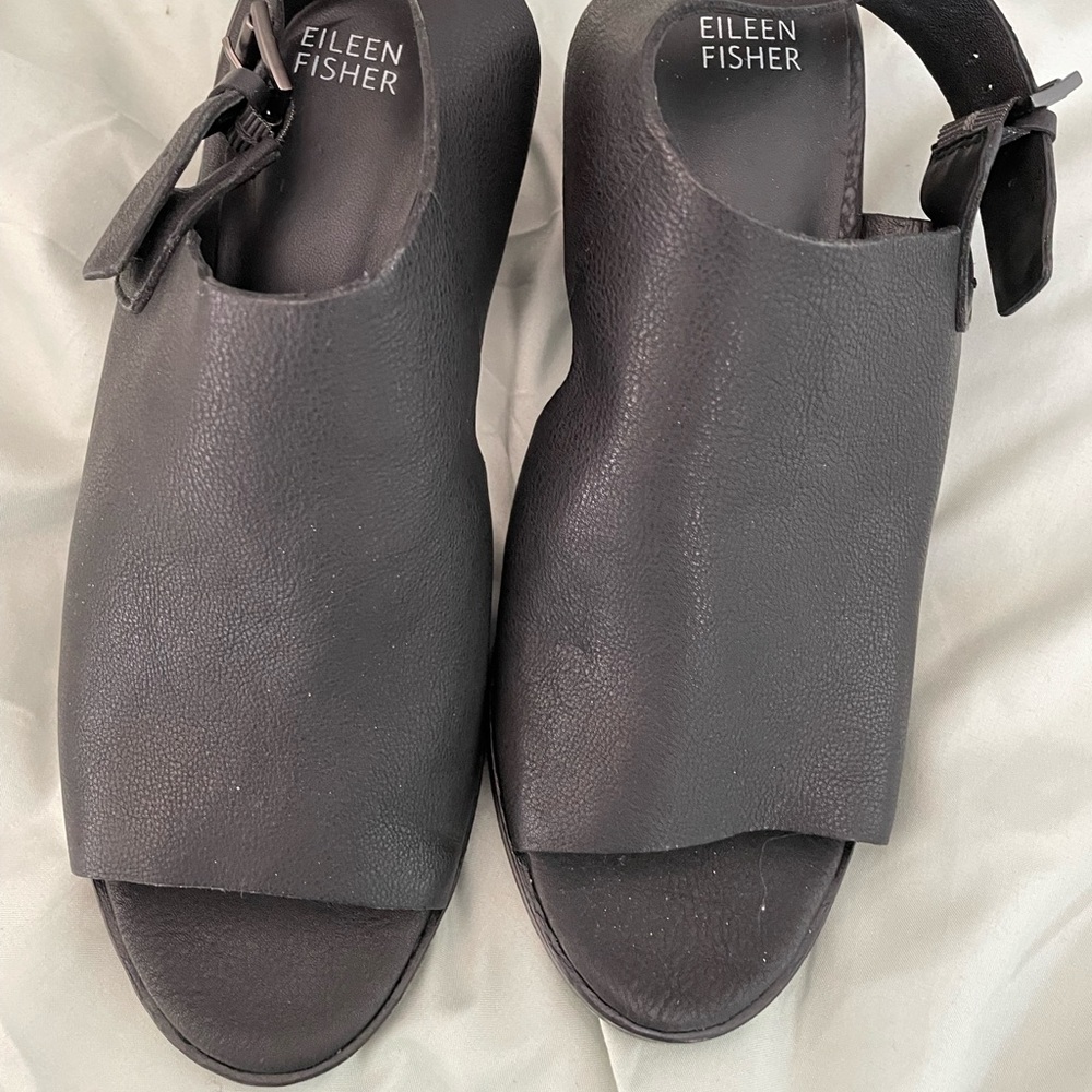 Women’s Eileen Fisher Sandals